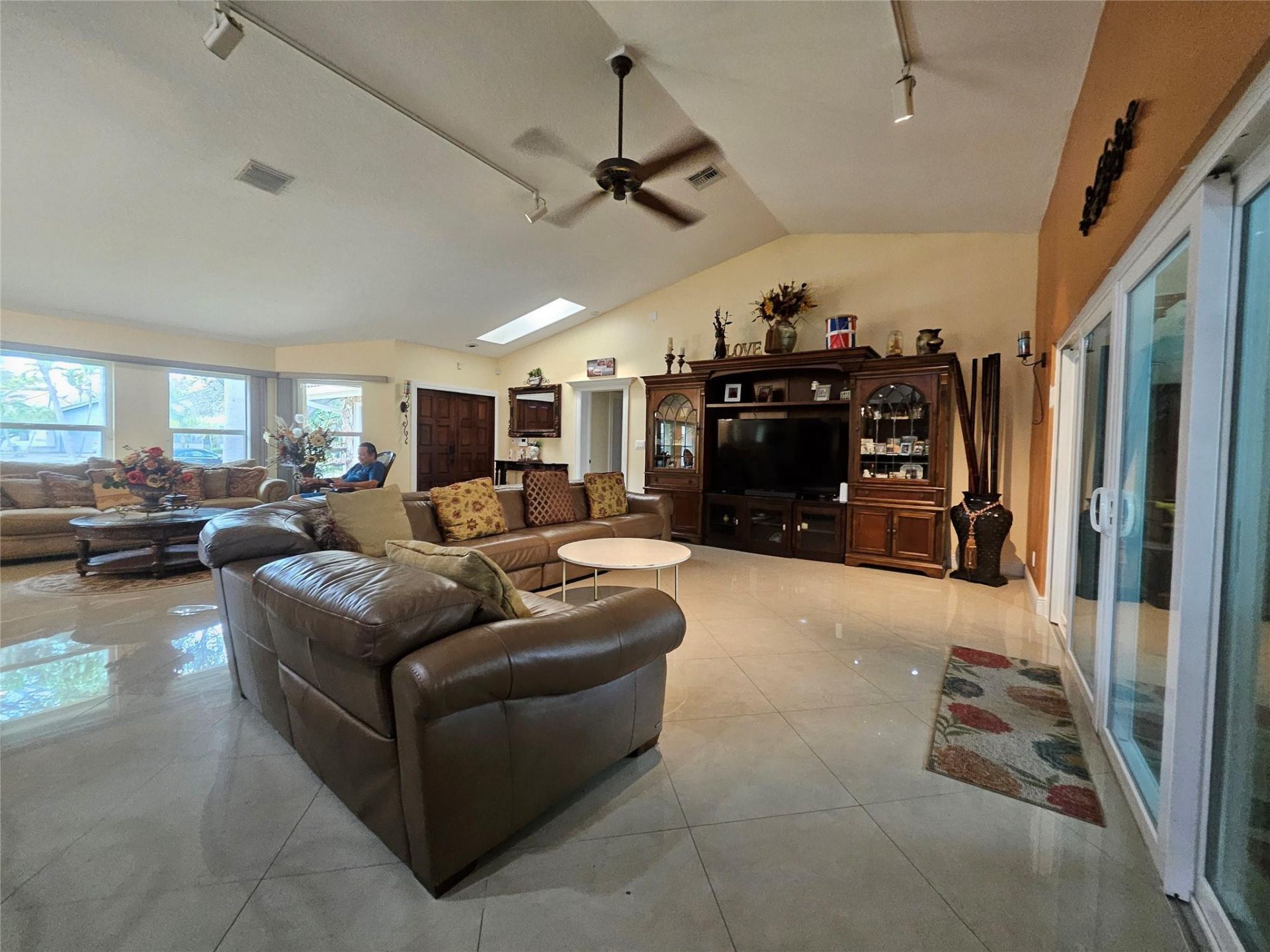 197 NW 113th Way, Coral Springs, FL 33071 Photo