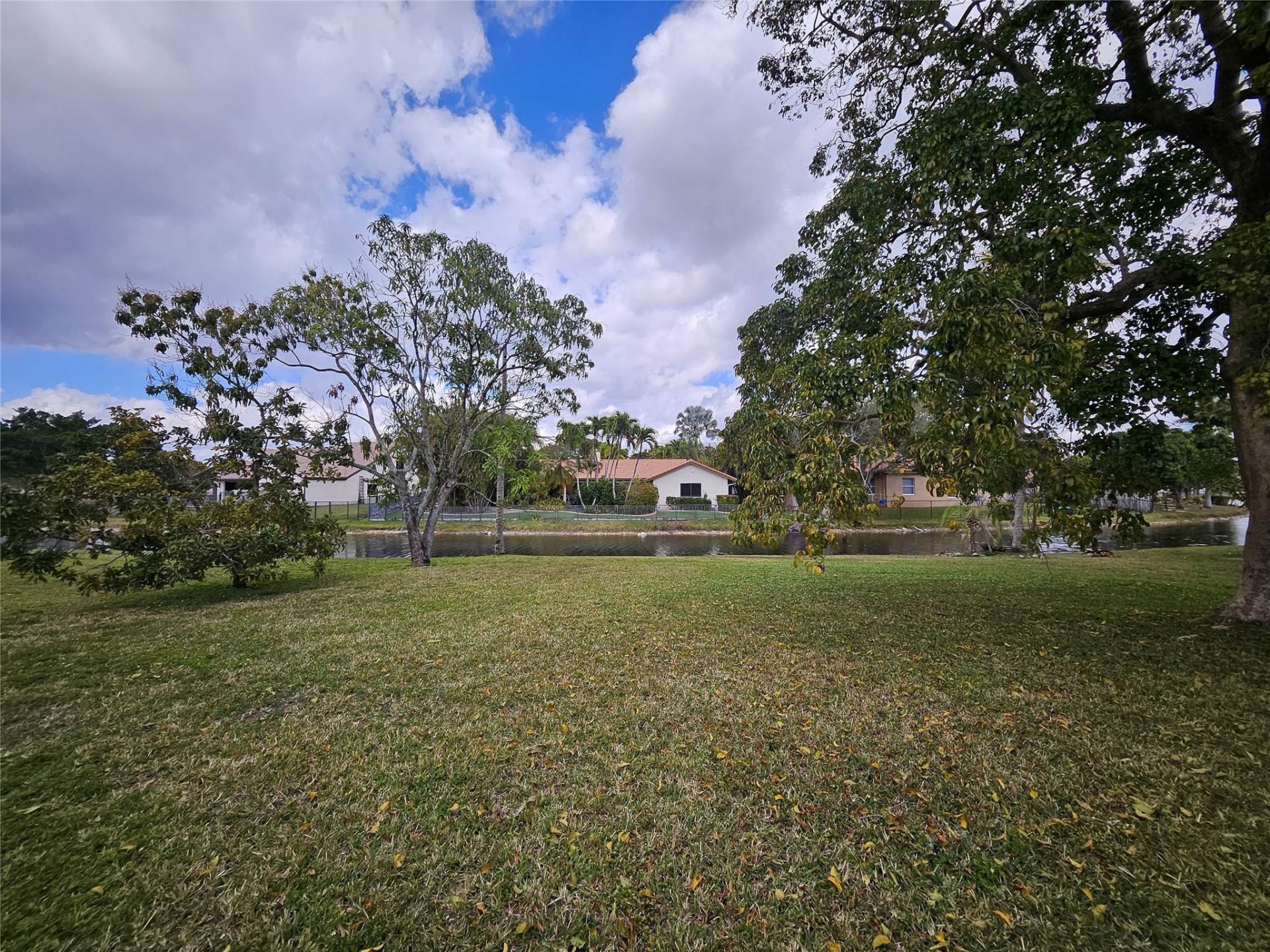 197 NW 113th Way, Coral Springs, FL 33071 Photo