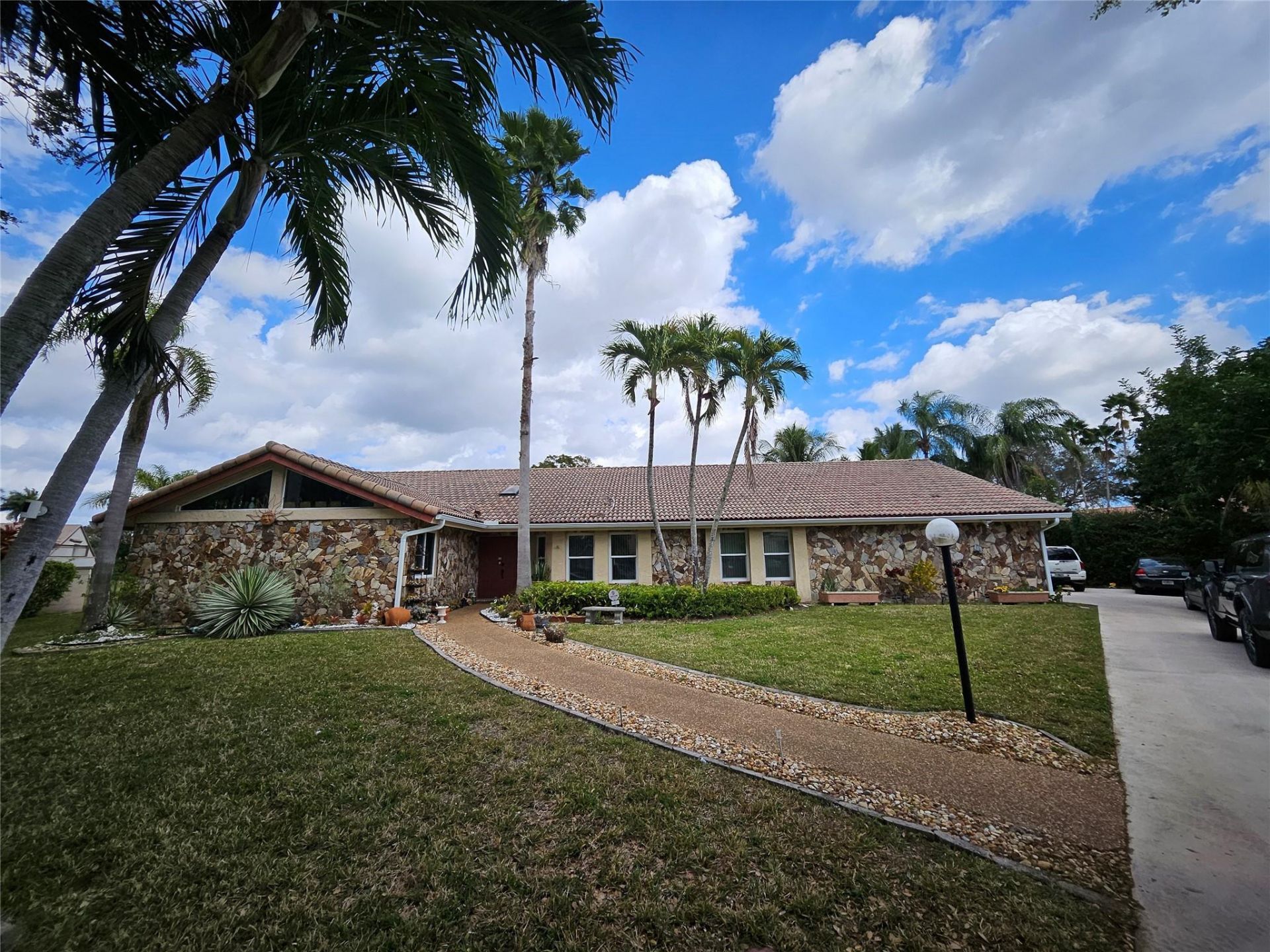 197 NW 113th Way, Coral Springs, FL 33071 Photo