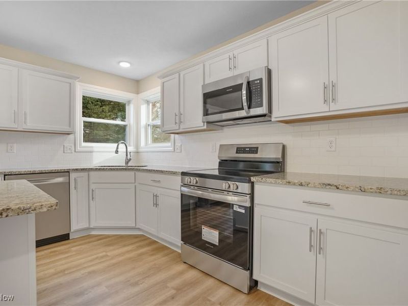 170 N Prospect Street, Ravenna, OH 44266 Photo 10