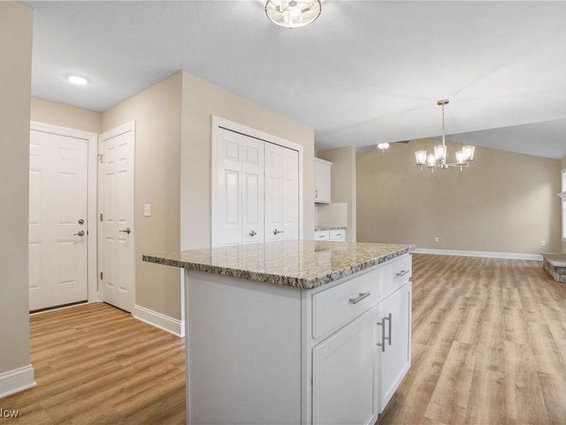 170 N Prospect Street, Ravenna, OH 44266 Photo 12