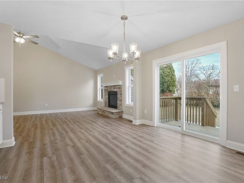 170 N Prospect Street, Ravenna, OH 44266 Photo 9