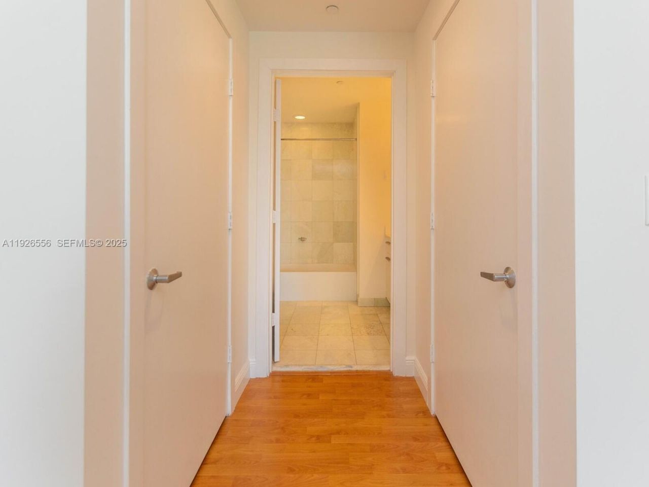 1050 Brickell Ave, Unit 606, Miami, FL 33131 Photo