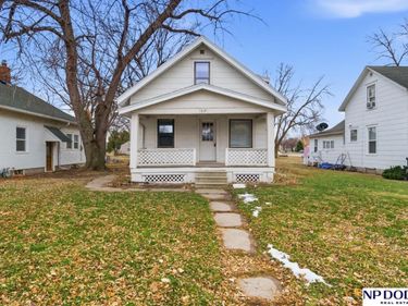 1031 E 10th Street, Fremont, NE 68025