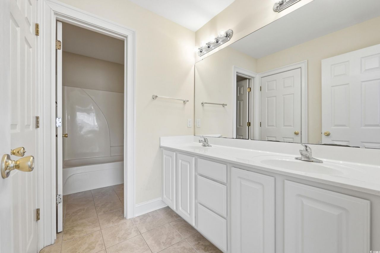 505 Quincy Hall Dr. Photo 28