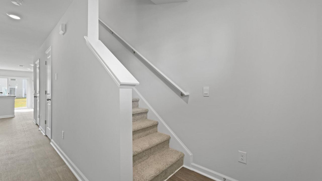 608 Pleasant Grove Way Photo 16