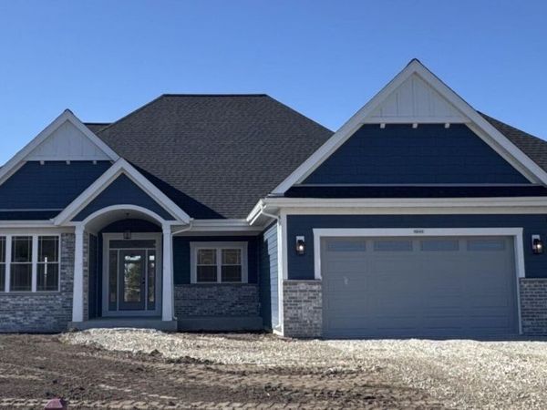 N945 Winds Way, Ashippun, WI 53066