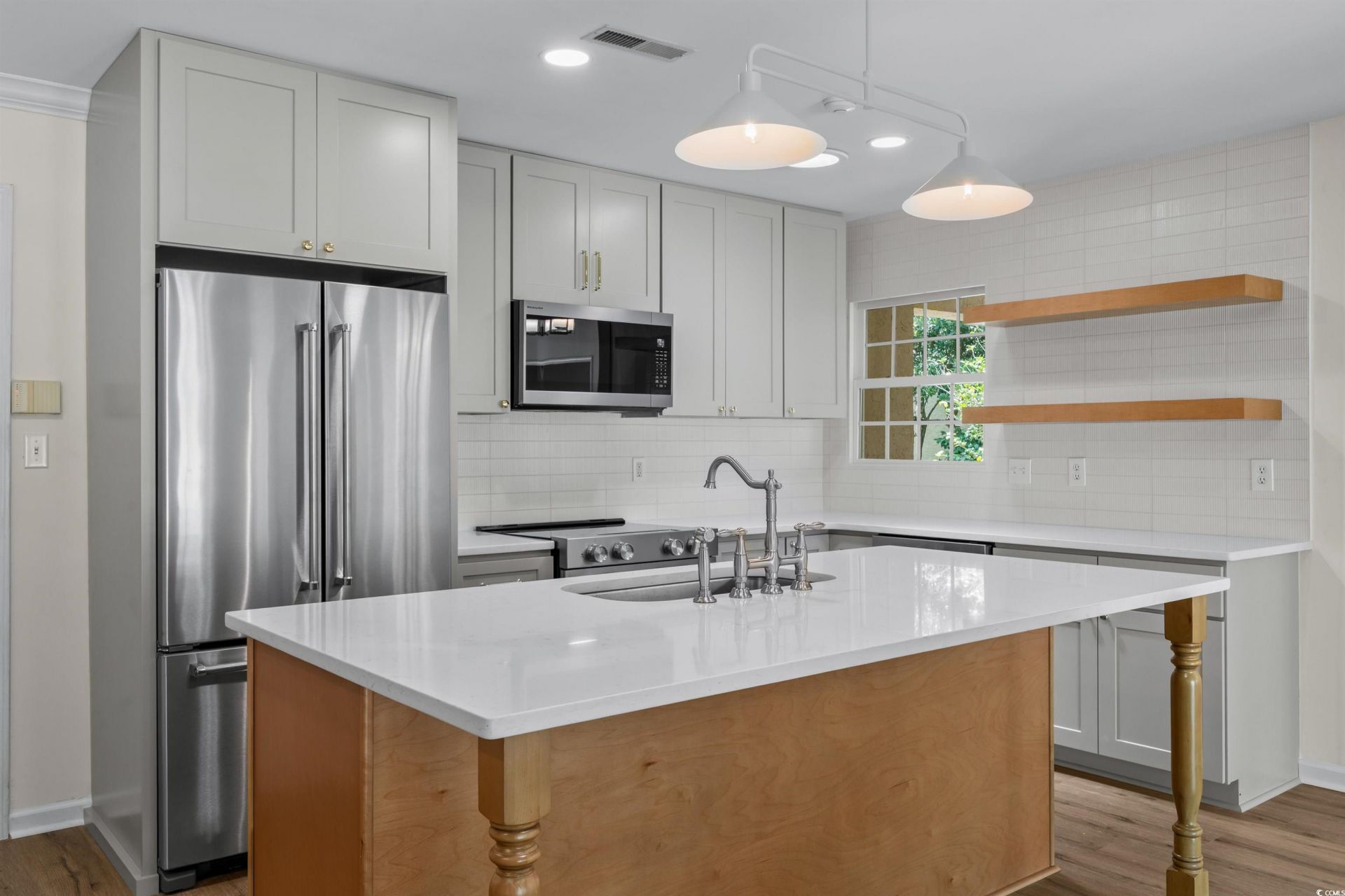 723 Antigua Dr. Photo 10