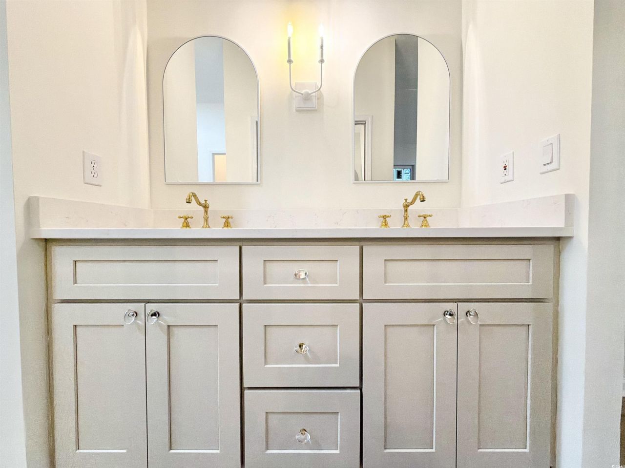 723 Antigua Dr. Photo 18