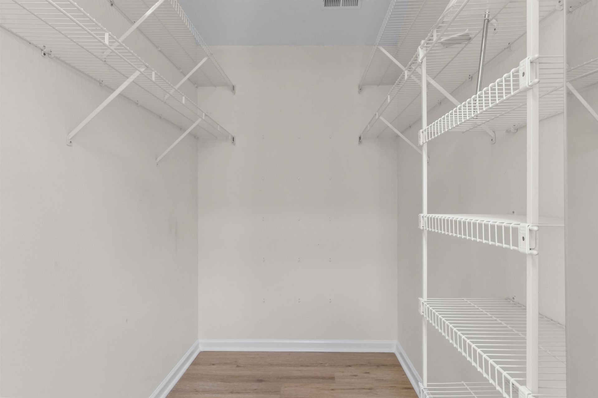 723 Antigua Dr. Photo 36