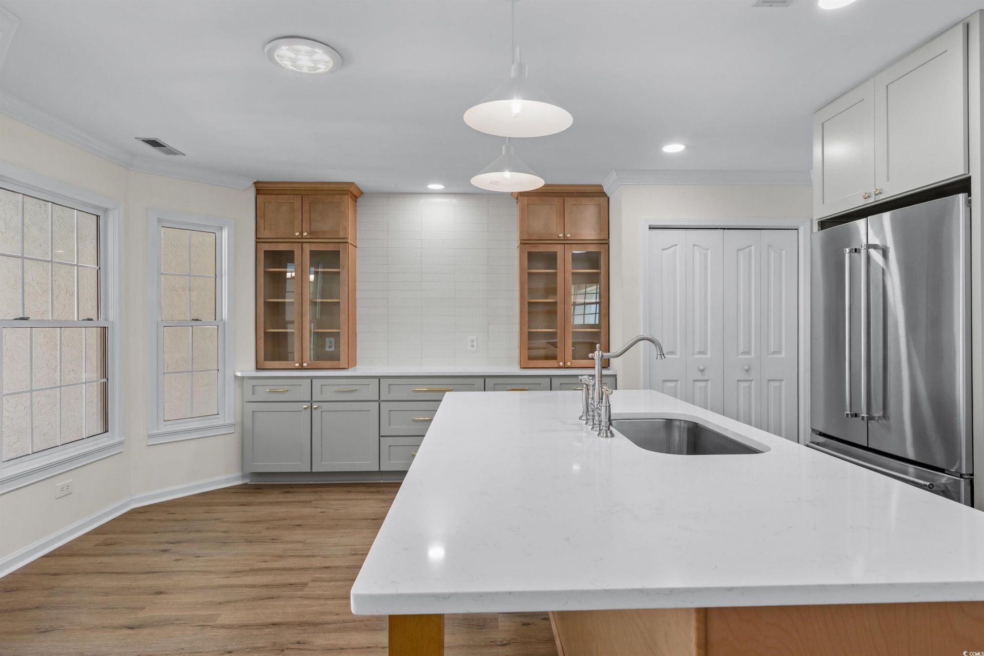 723 Antigua Dr. Photo 8