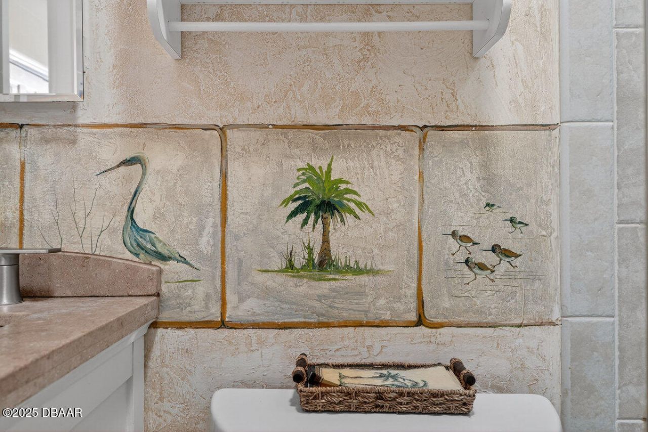 810 E 9th Avenue, New Smyrna Beach, FL 32169 Photo