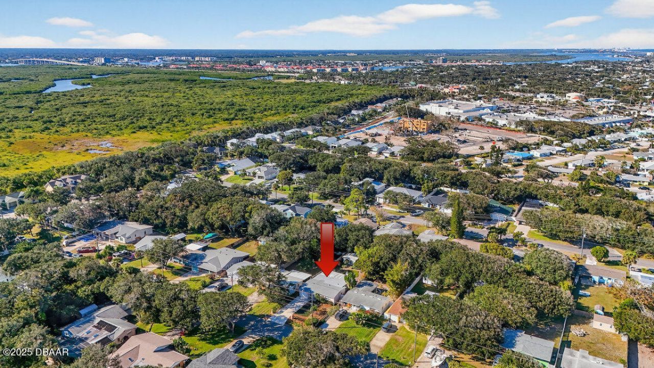 810 E 9th Avenue, New Smyrna Beach, FL 32169 Photo