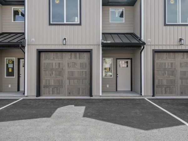 2764 Derrald Loop, AMMON, ID 83406
