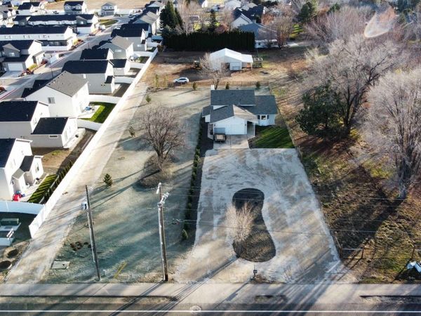 4907 Stamm Ln, Nampa, ID 83687