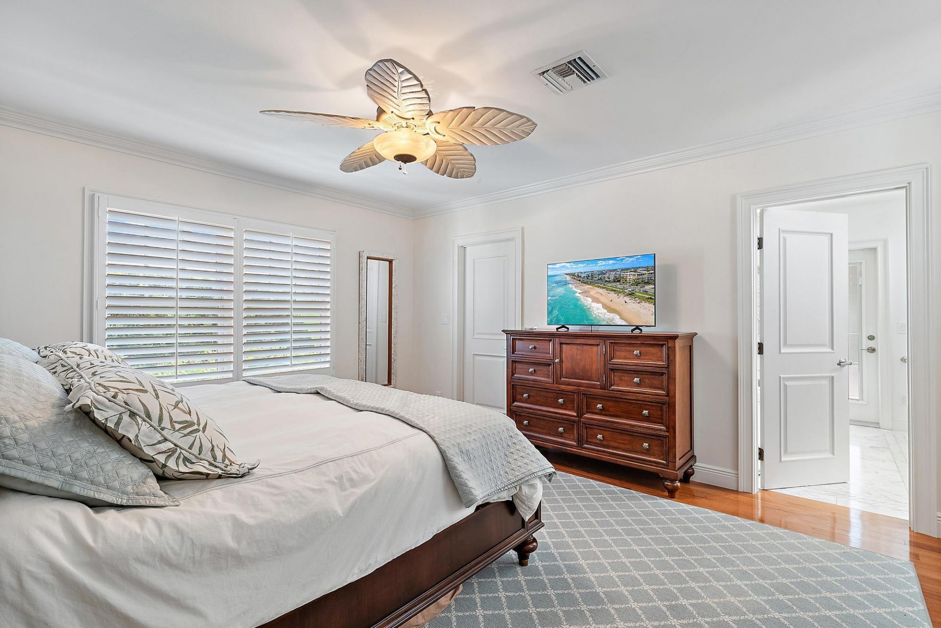 240 Seabreeze Avenue, Palm Beach, FL 33480 Photo