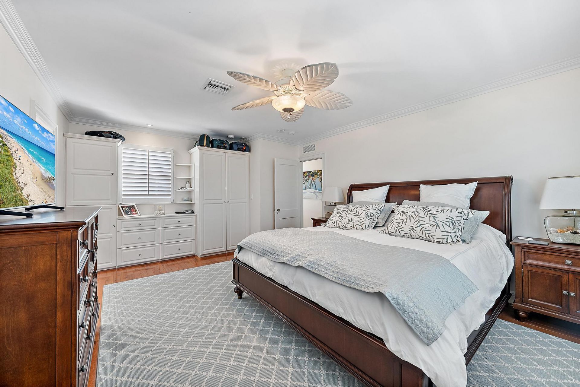 240 Seabreeze Avenue, Palm Beach, FL 33480 Photo