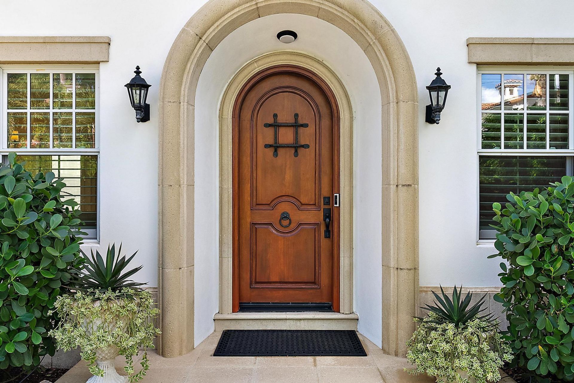 240 Seabreeze Avenue, Palm Beach, FL 33480 Photo