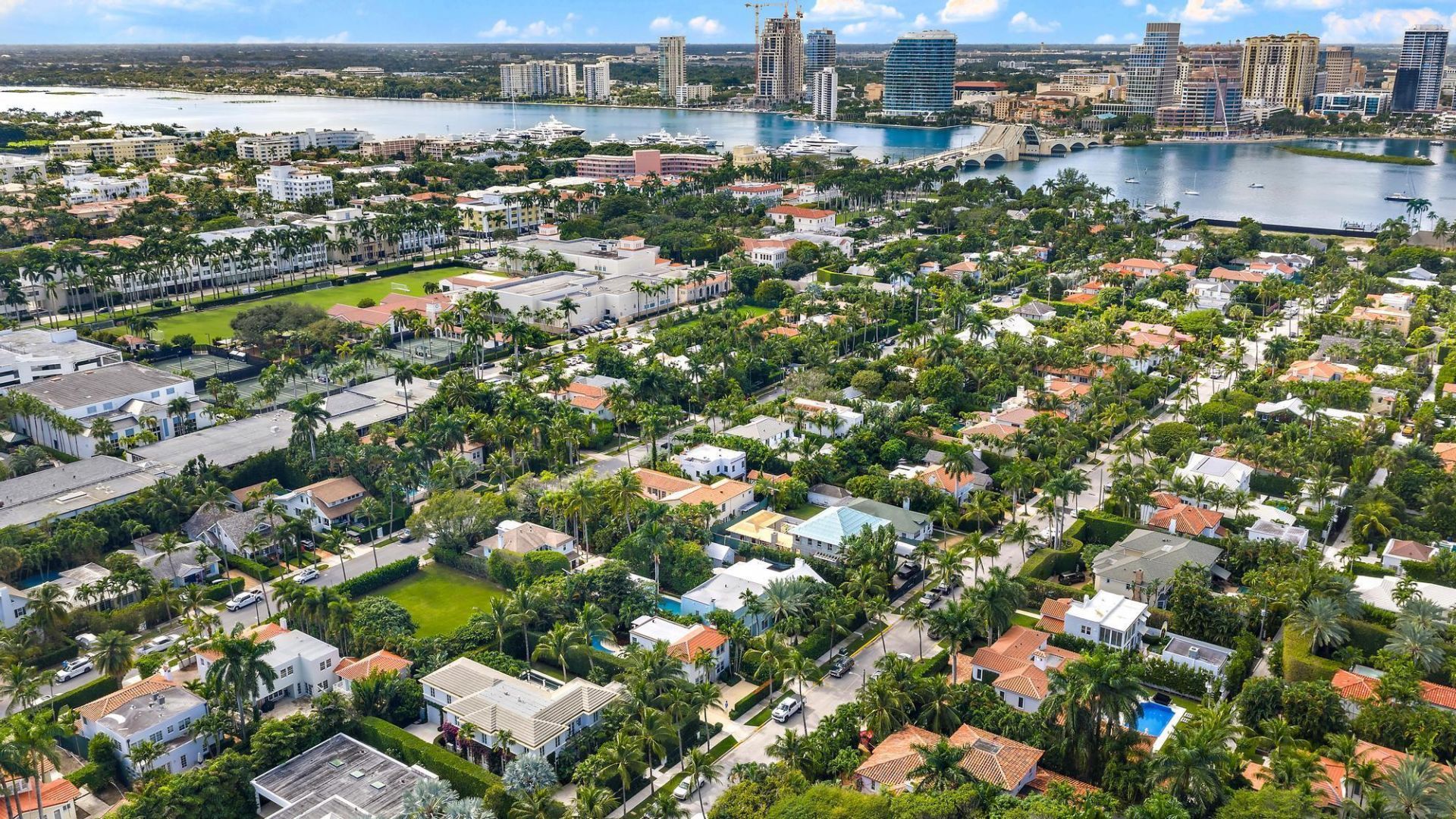 240 Seabreeze Avenue, Palm Beach, FL 33480 Photo