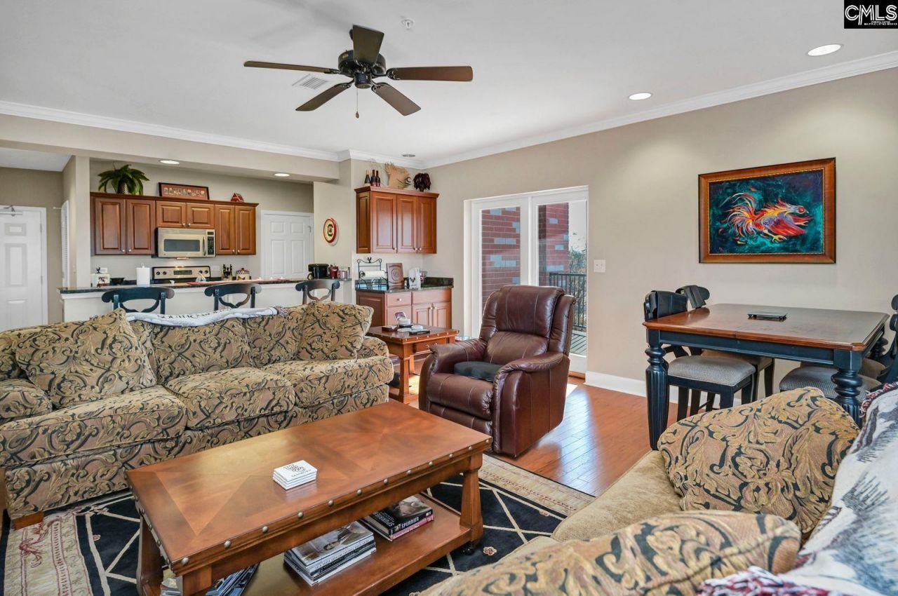 900 S Stadium Drive  Photo 12