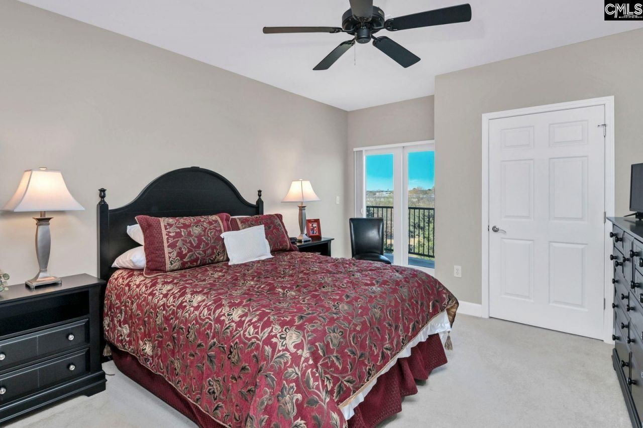 900 S Stadium Drive  Photo 13