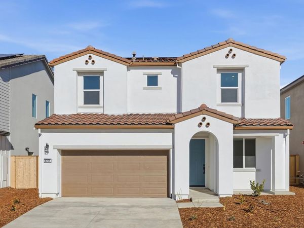 8265 Morning Star Way, Elk Grove, CA 95757