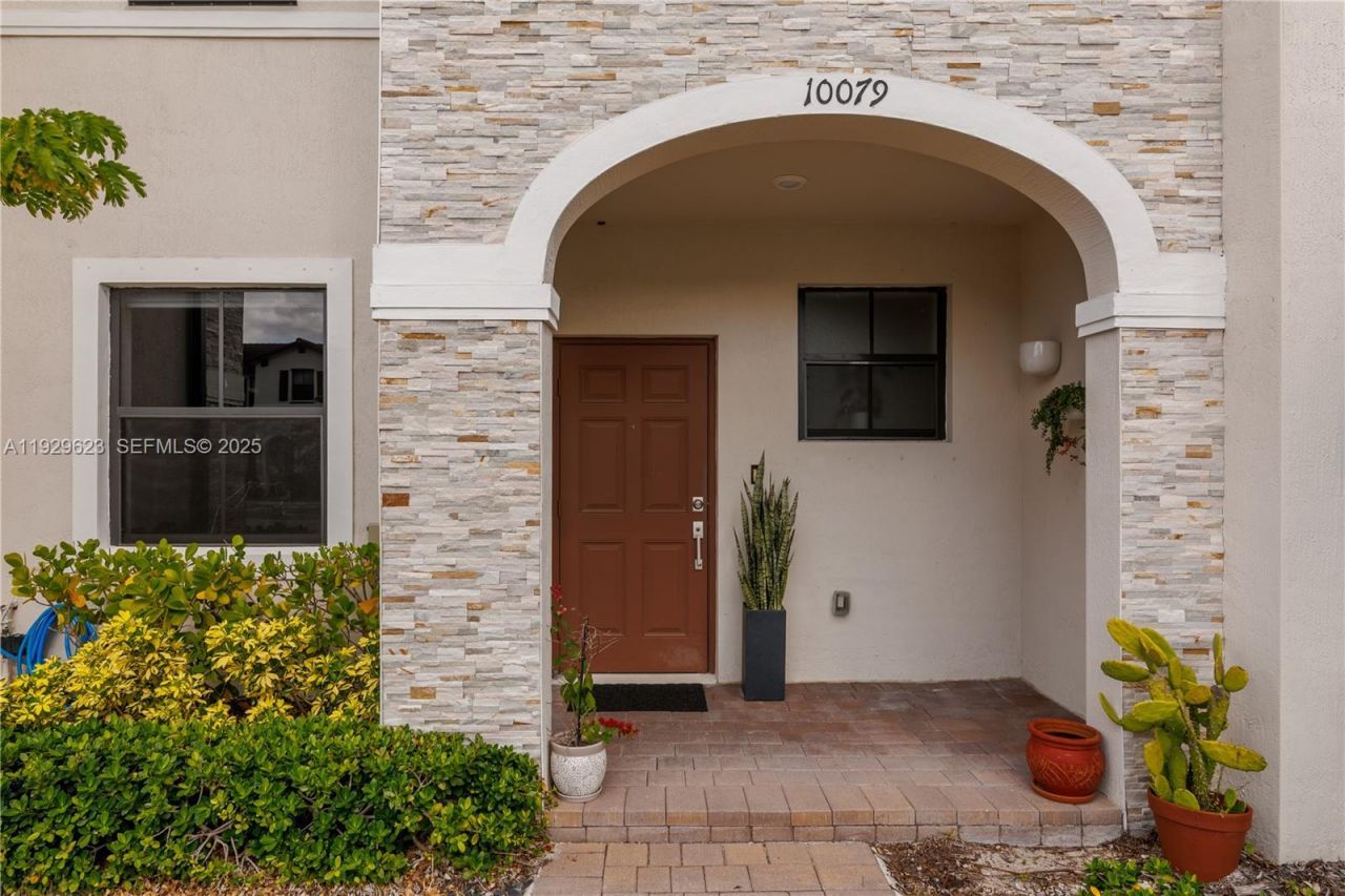 10079 SW 228th Ter, Unit 10079, Miami, FL 33190 Photo