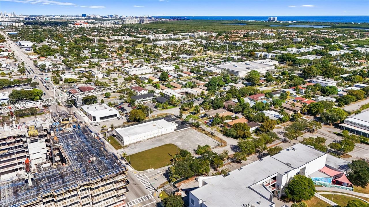 2105 N Federal Hwy, Hollywood, FL 33020 Photo