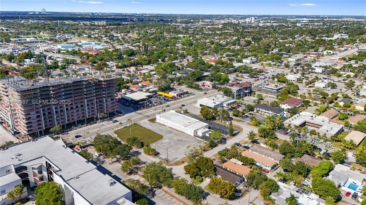 2105 N Federal Hwy, Hollywood, FL 33020 Photo