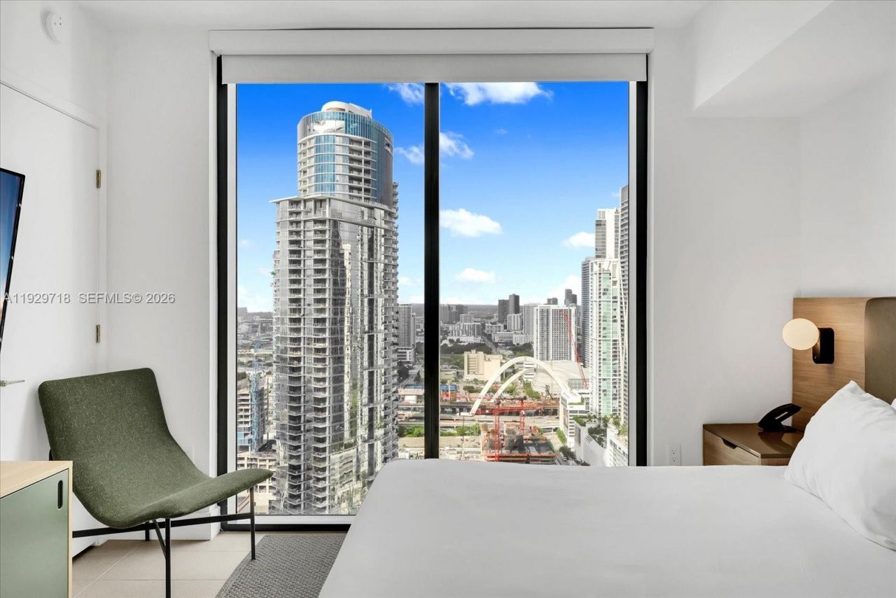 159 NE 6th St, Unit 3811, Miami, FL 33132 Photo