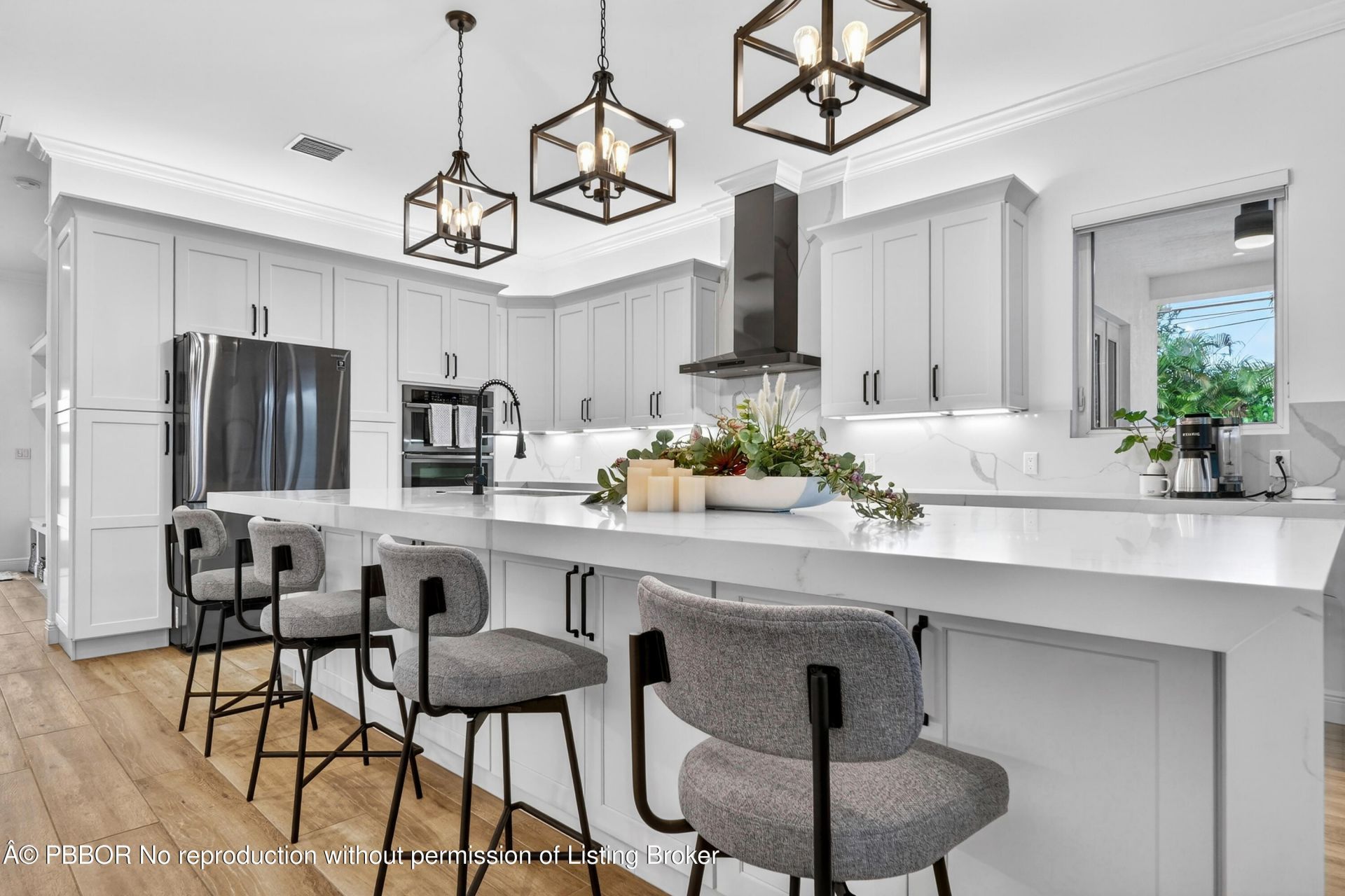 301 Pilgrim Road, West Palm Beach, FL 33405 Photo
