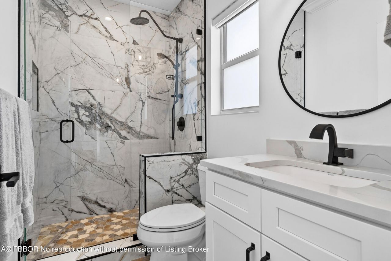 301 Pilgrim Road, West Palm Beach, FL 33405 Photo