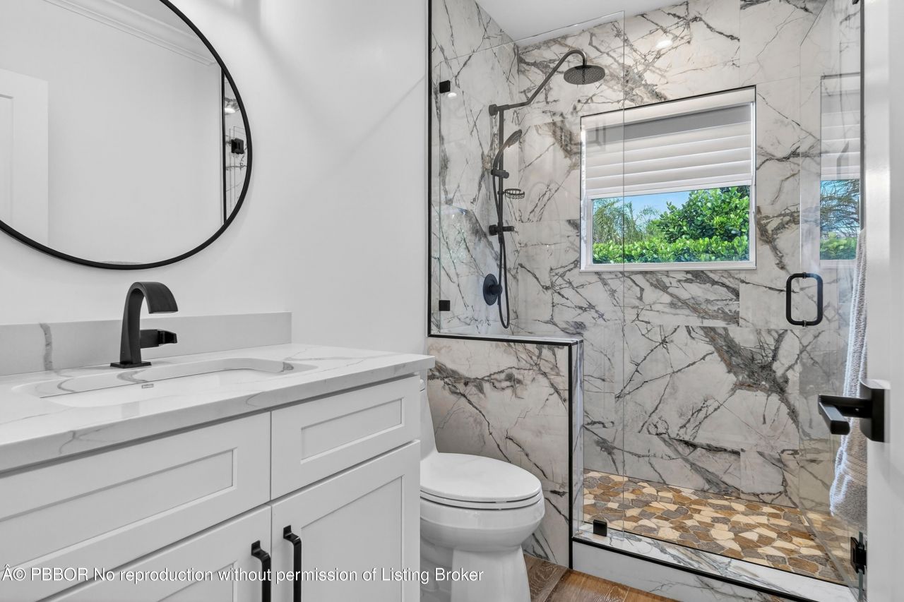 301 Pilgrim Road, West Palm Beach, FL 33405 Photo