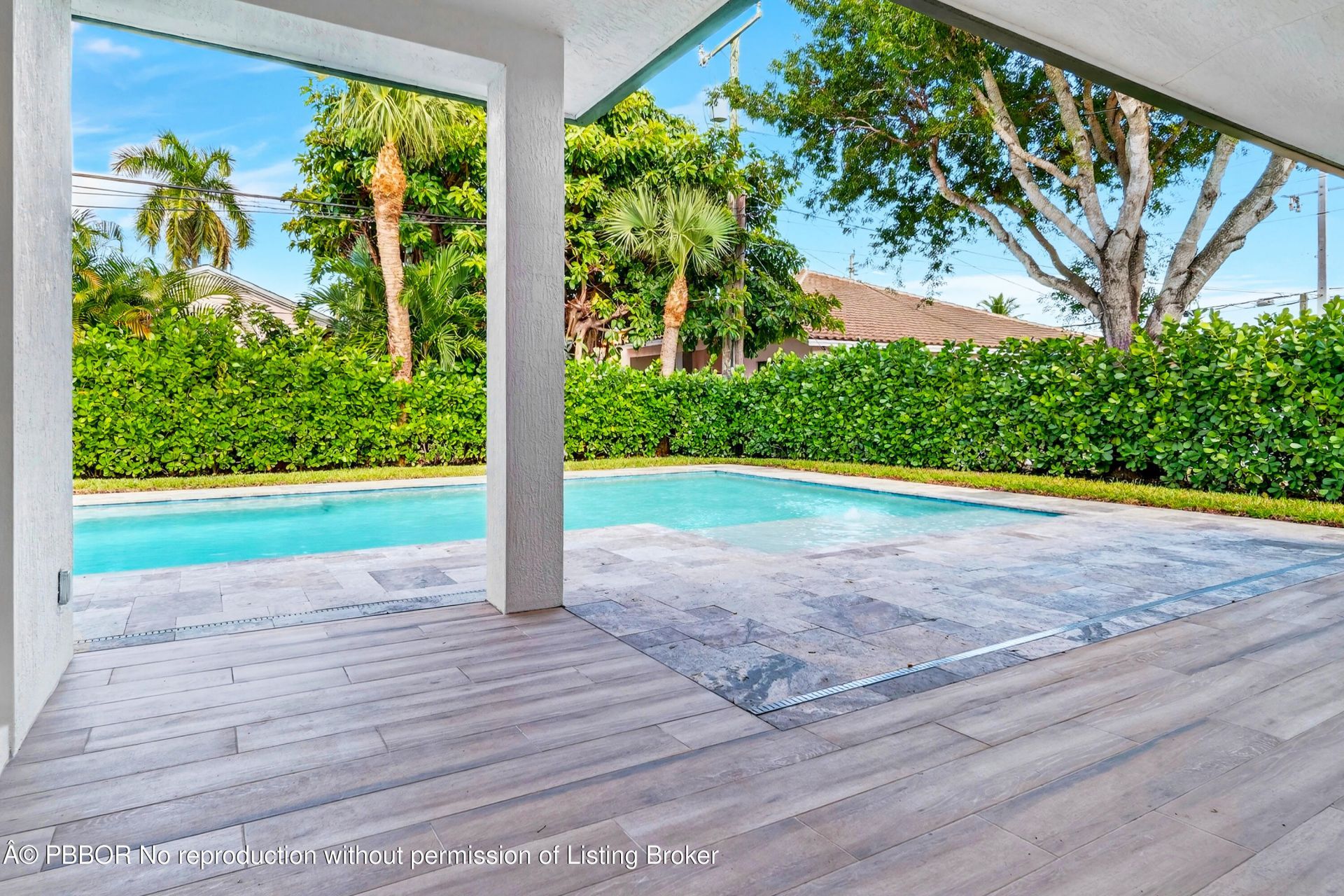 301 Pilgrim Road, West Palm Beach, FL 33405 Photo