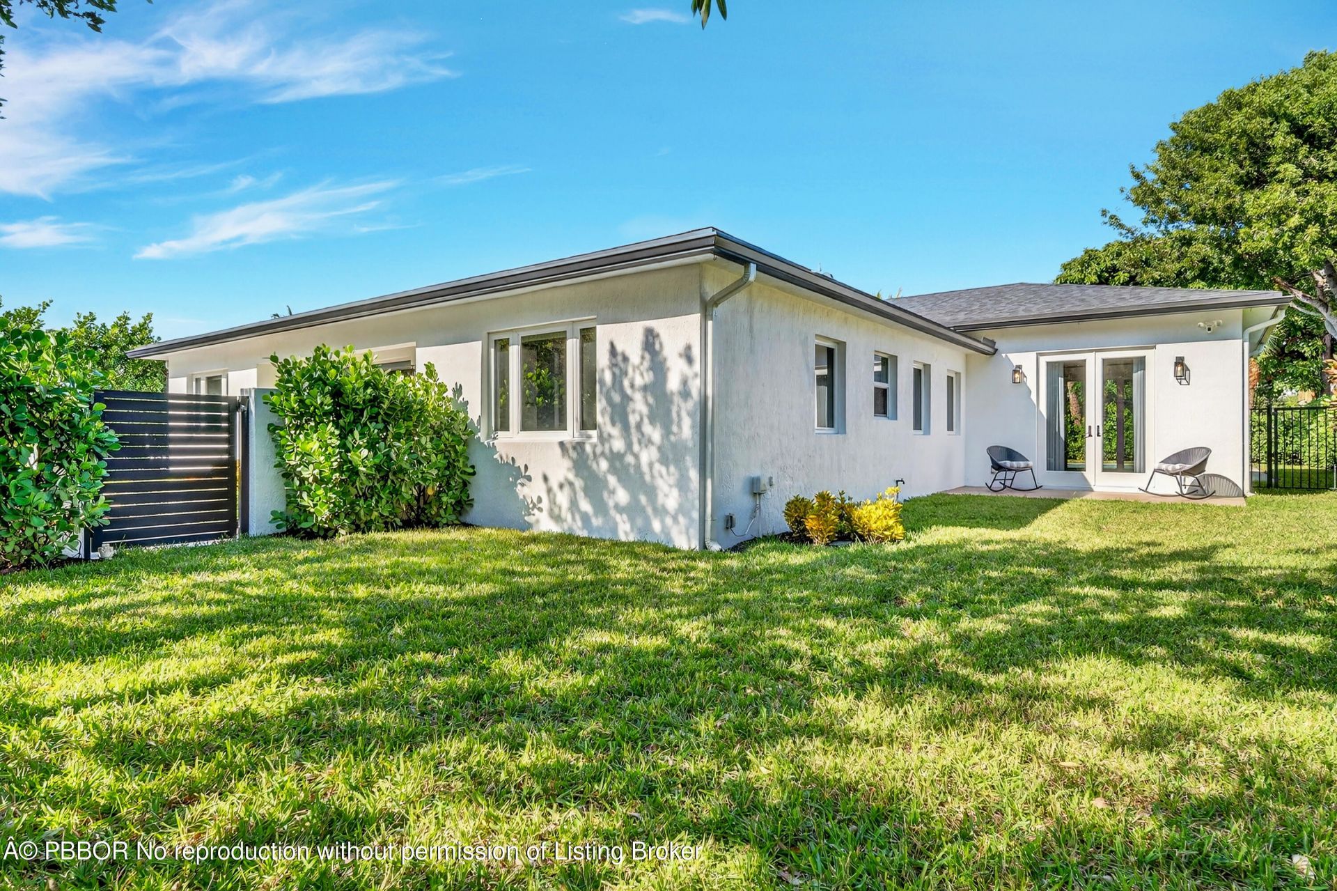 301 Pilgrim Road, West Palm Beach, FL 33405 Photo