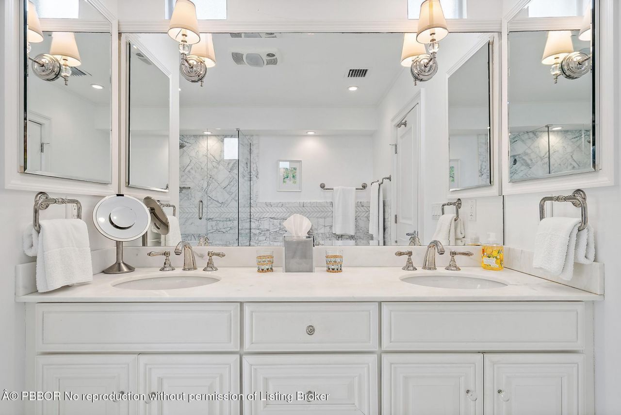 240 Seabreeze Avenue, Palm Beach, FL 33480 Photo