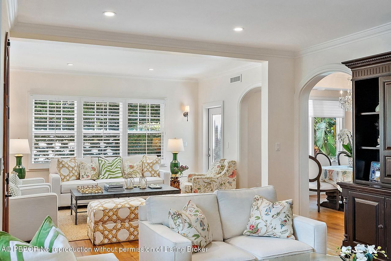 240 Seabreeze Avenue, Palm Beach, FL 33480 Photo