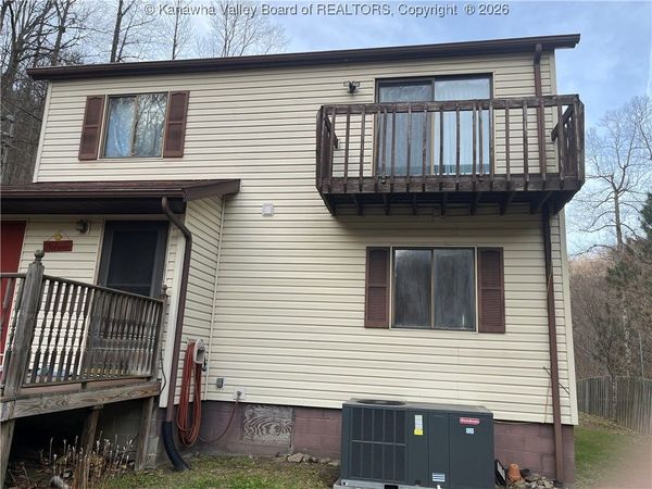 354 Mill Branch Road, Chapmanville, WV 25508