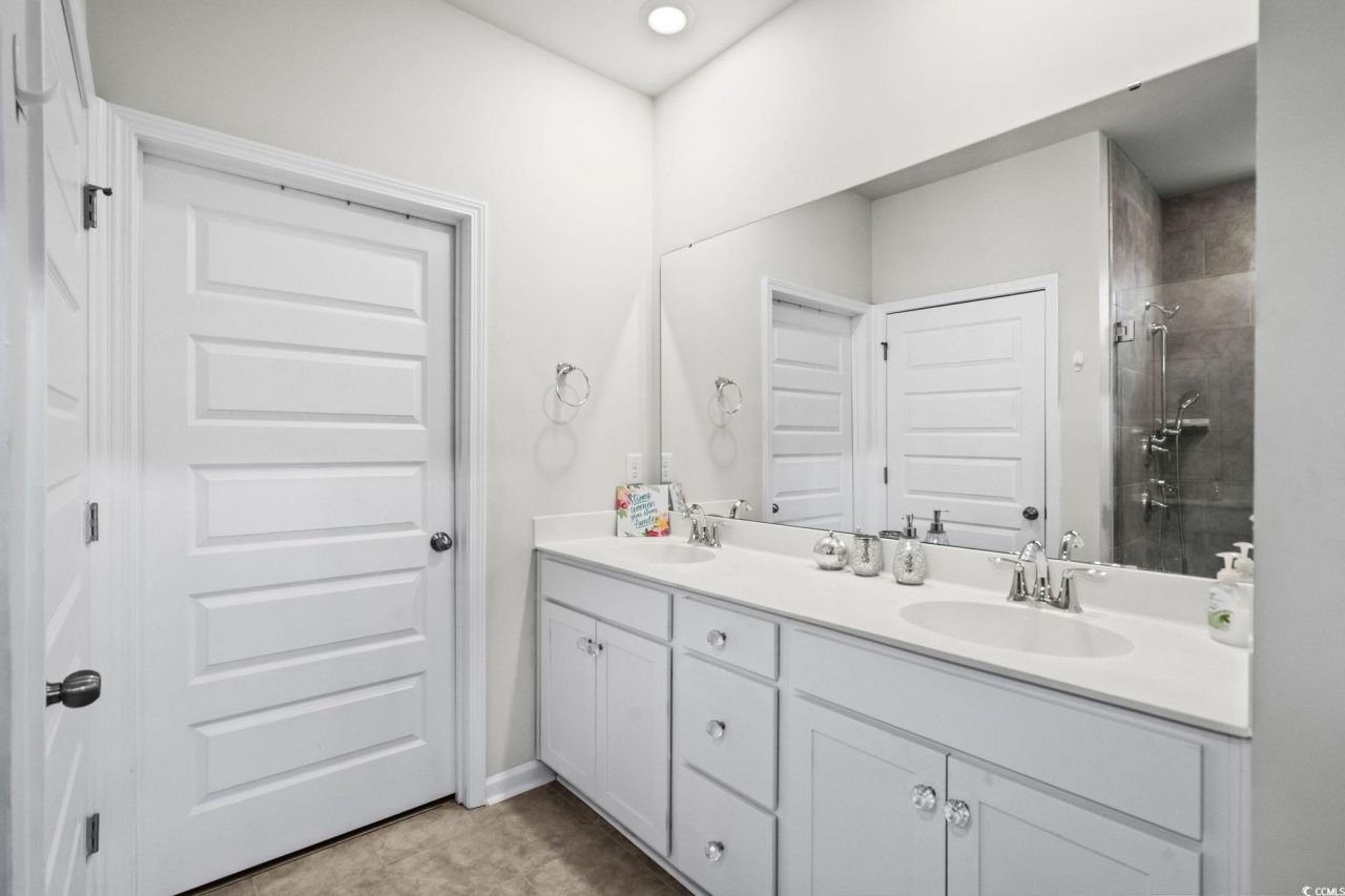 2066 Santa Maria St. Photo 18