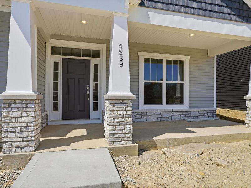 4539 Corsican Loop E, Hilliard, OH 43026 Photo 3