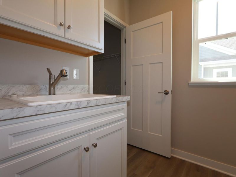 4539 Corsican Loop E, Hilliard, OH 43026 Photo 8