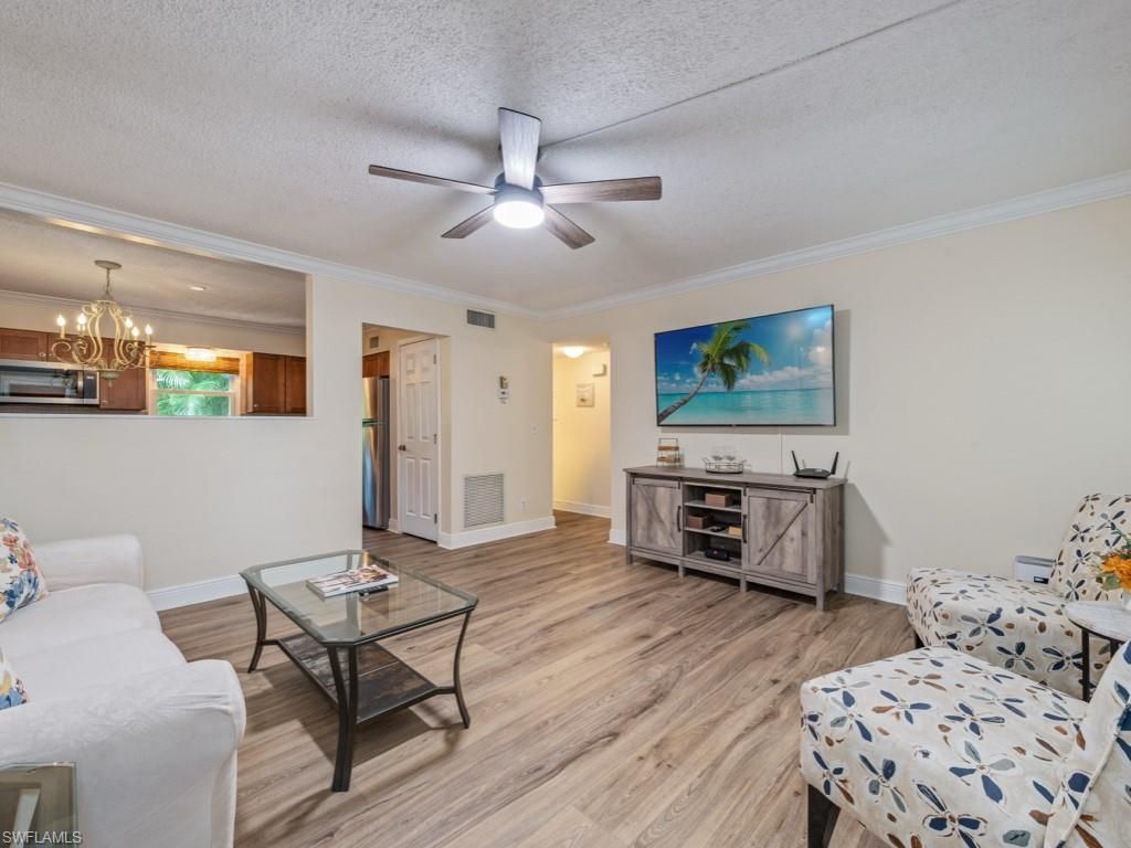 940 3rd St S, Unit 104, Naples, FL 34102 Photo