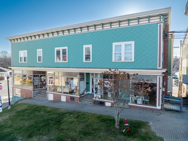 4 Colonial Way , Machias, ME 04654