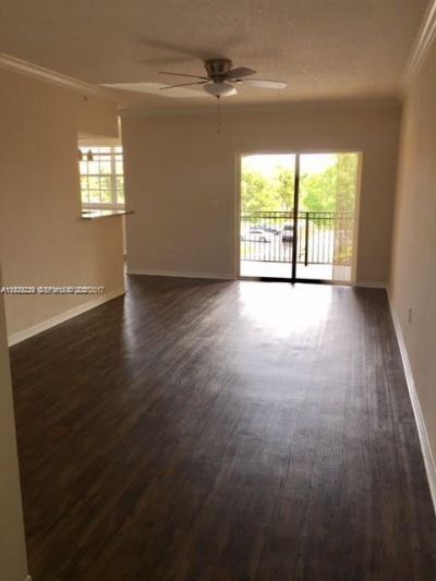 11601 SW 2nd St, Unit 21307, Pembroke Pines, FL 33025 Photo