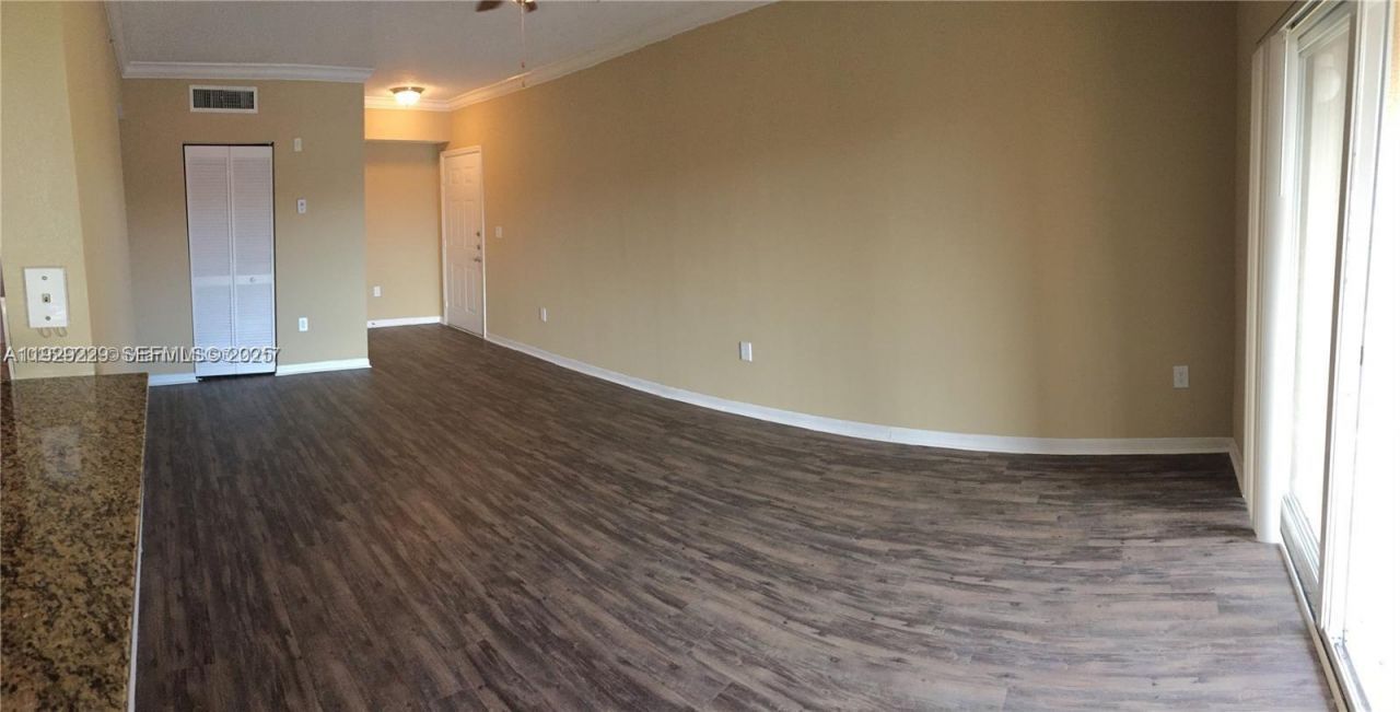 11601 SW 2nd St, Unit 21307, Pembroke Pines, FL 33025 Photo