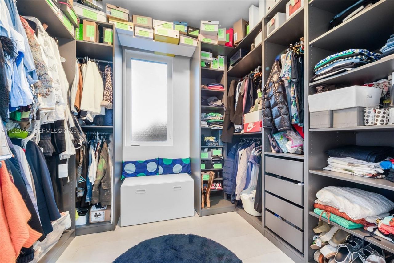 2756 SW 34th Ct, Unit B, Miami, FL 33133 Photo