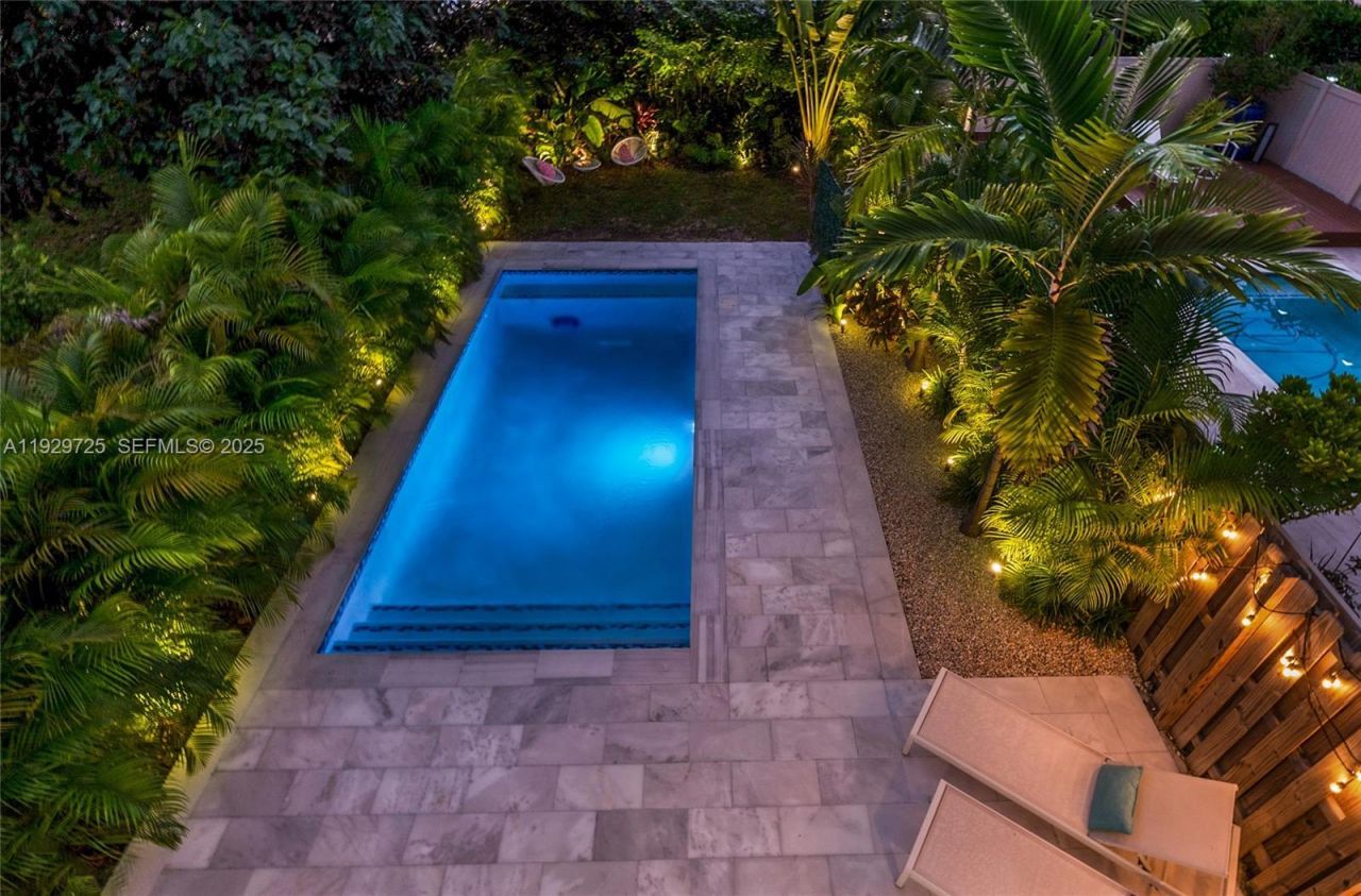 2756 SW 34th Ct, Unit B, Miami, FL 33133 Photo