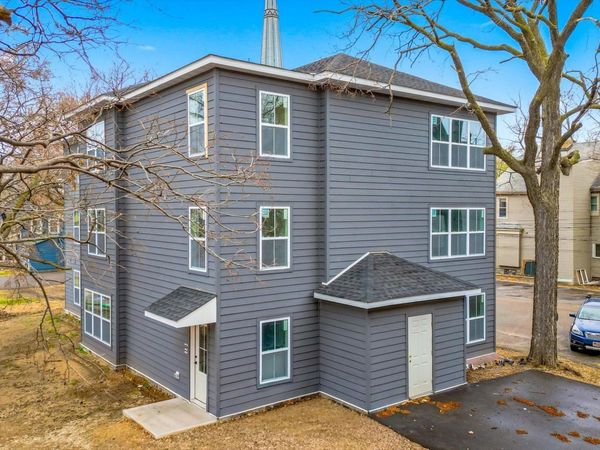 814 6th Street SE, Minneapolis, MN 55414