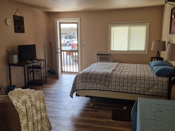 755 S Canyon Boulevard, John Day, OR 97845