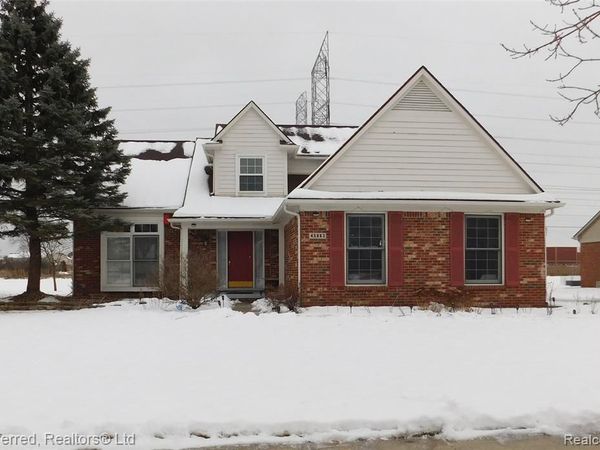 45863 BAYWOOD BLVD, CANTON, MI 48187